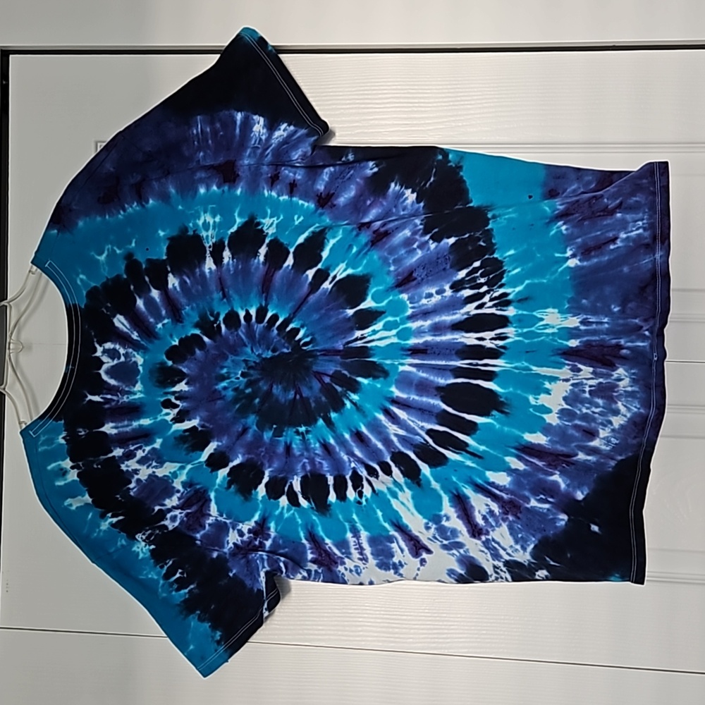 TieDied T-Shirt Swirled Teal Purple Black Men or Women - Picture 4 of 5